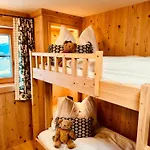 Lägenhet Alpin Charme Tonis Cozy Boutique *