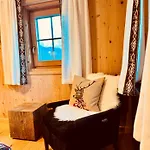 Lägenhet Alpin Charme Tonis Cozy Boutique *