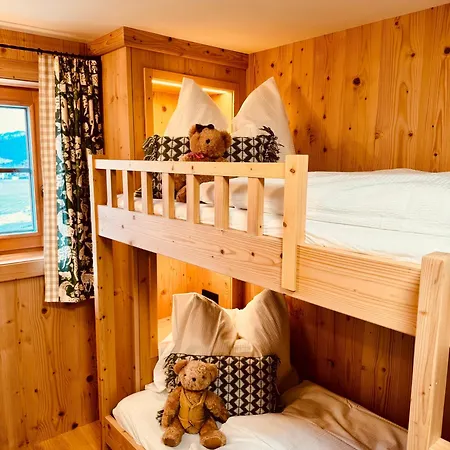 Lägenhet Tonis Cozy By Alpin Charme *