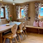 Alpin Charme Tonis Cozy Boutique * Reith bei Kitzbühel